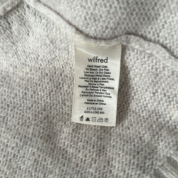 Aritzia Wilfred, cropped button down sweater - Light Gray - Picture 7 of 8